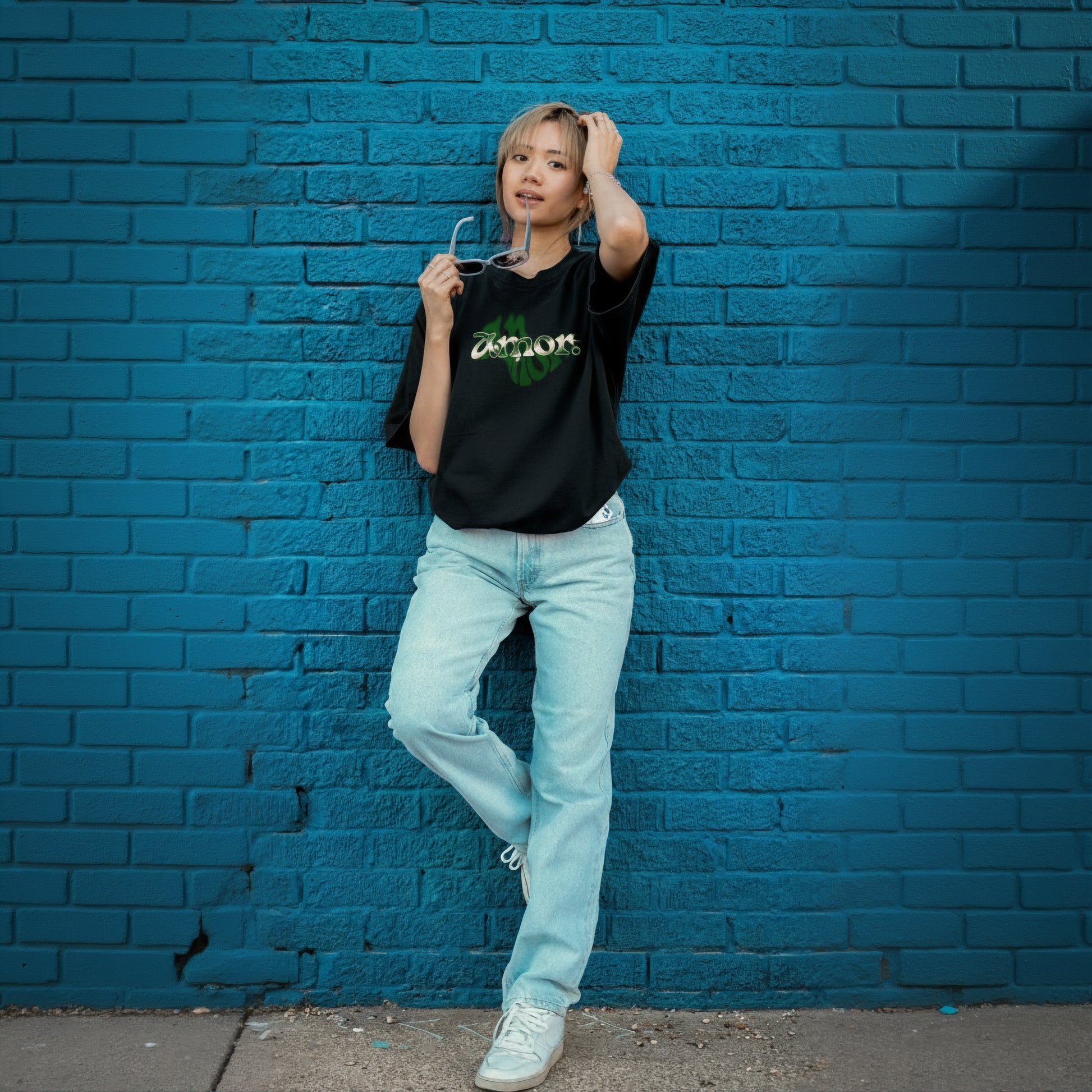 [https://amorclothing.com/] - [https://amorclothing.com/]